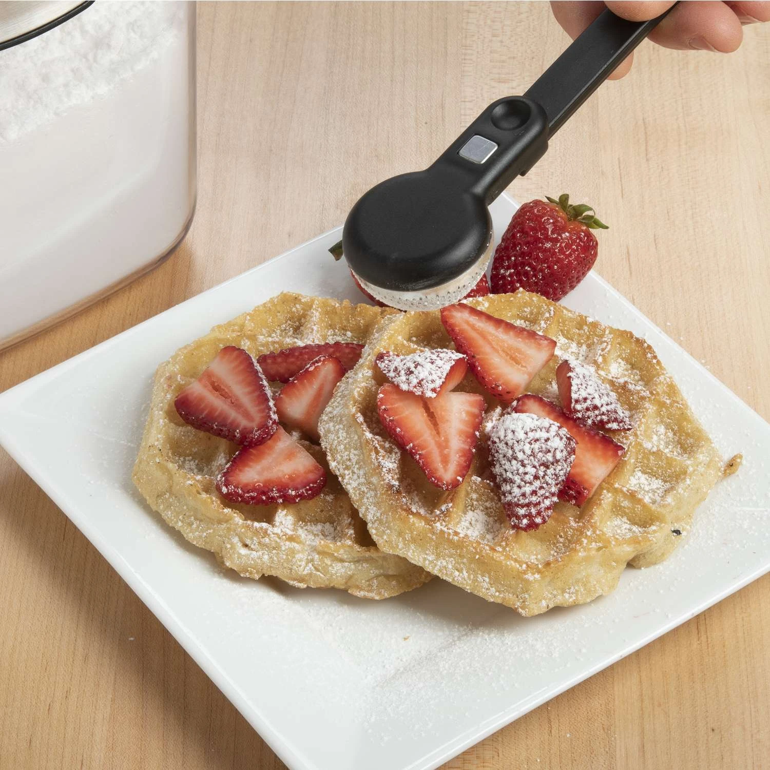 Progressive ProKeeper 2.05 Qt Black/Clear Food Container And Lid 1 Pk - Image 4